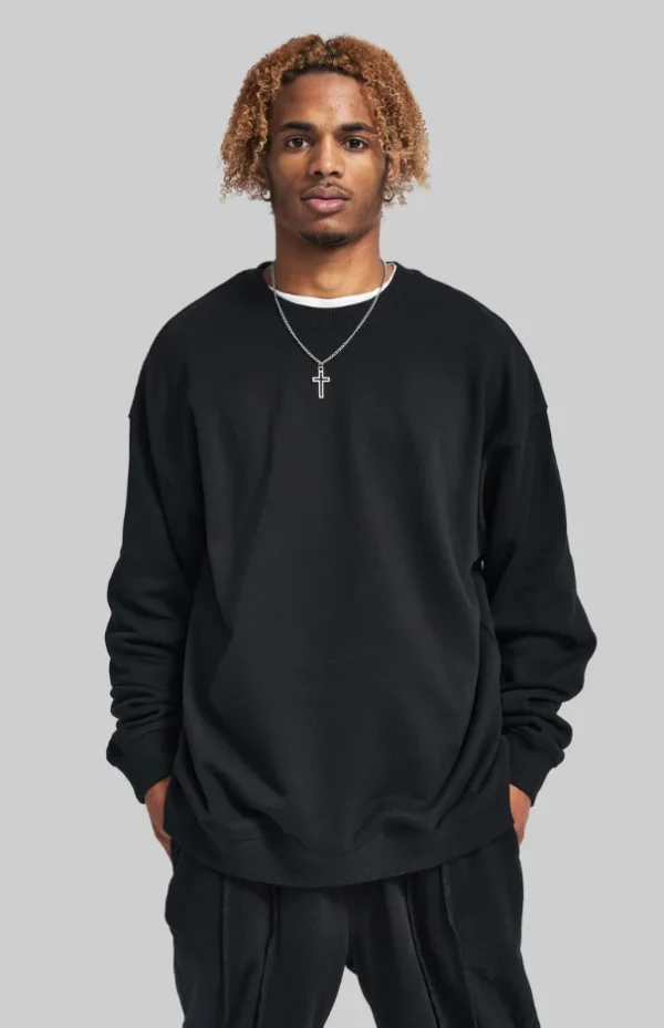 Black sweatshirt